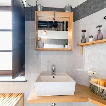 Sardinianworld- In Barberia Apartment *